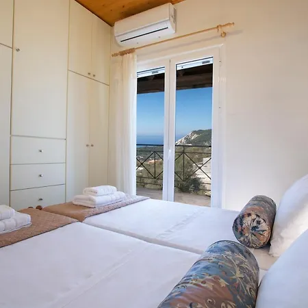Apartment Oikos Vikentios *